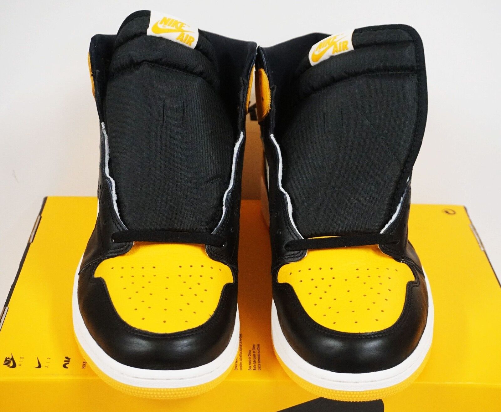 Jordan 1 Retro OG High Yellow Toe